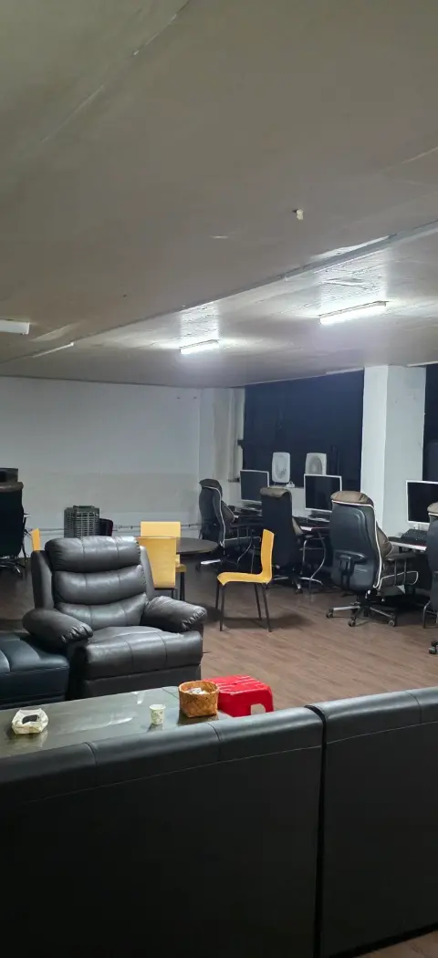 갈산역사거리 성인피씨 팝니다 - 인천 PC방 매물