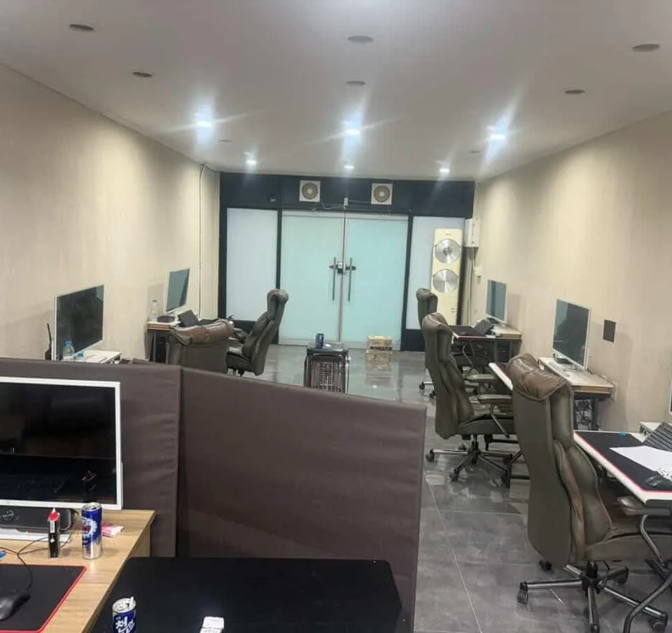 충청북도 성인PC 매물 이미지 - 권리금 500만원
