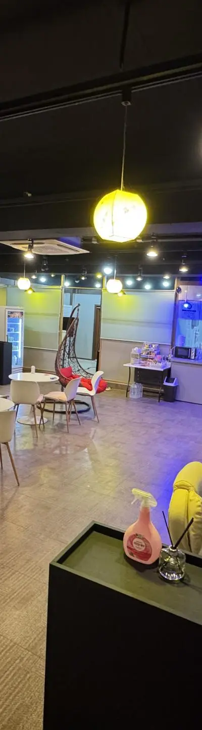 세이브존 인근 컨디션 꿀매물 내놓습니다.